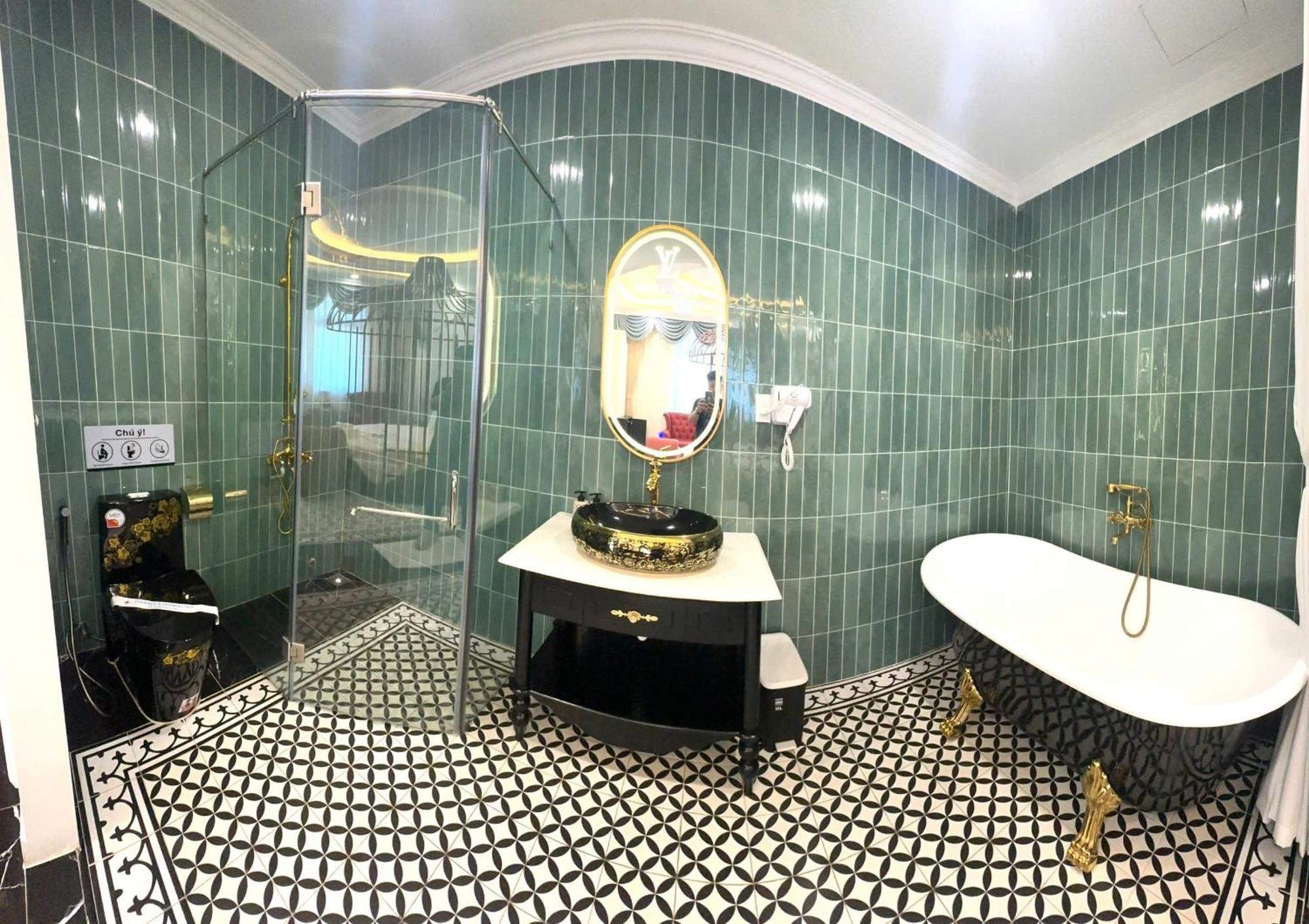 Luxury Vuon Lai *