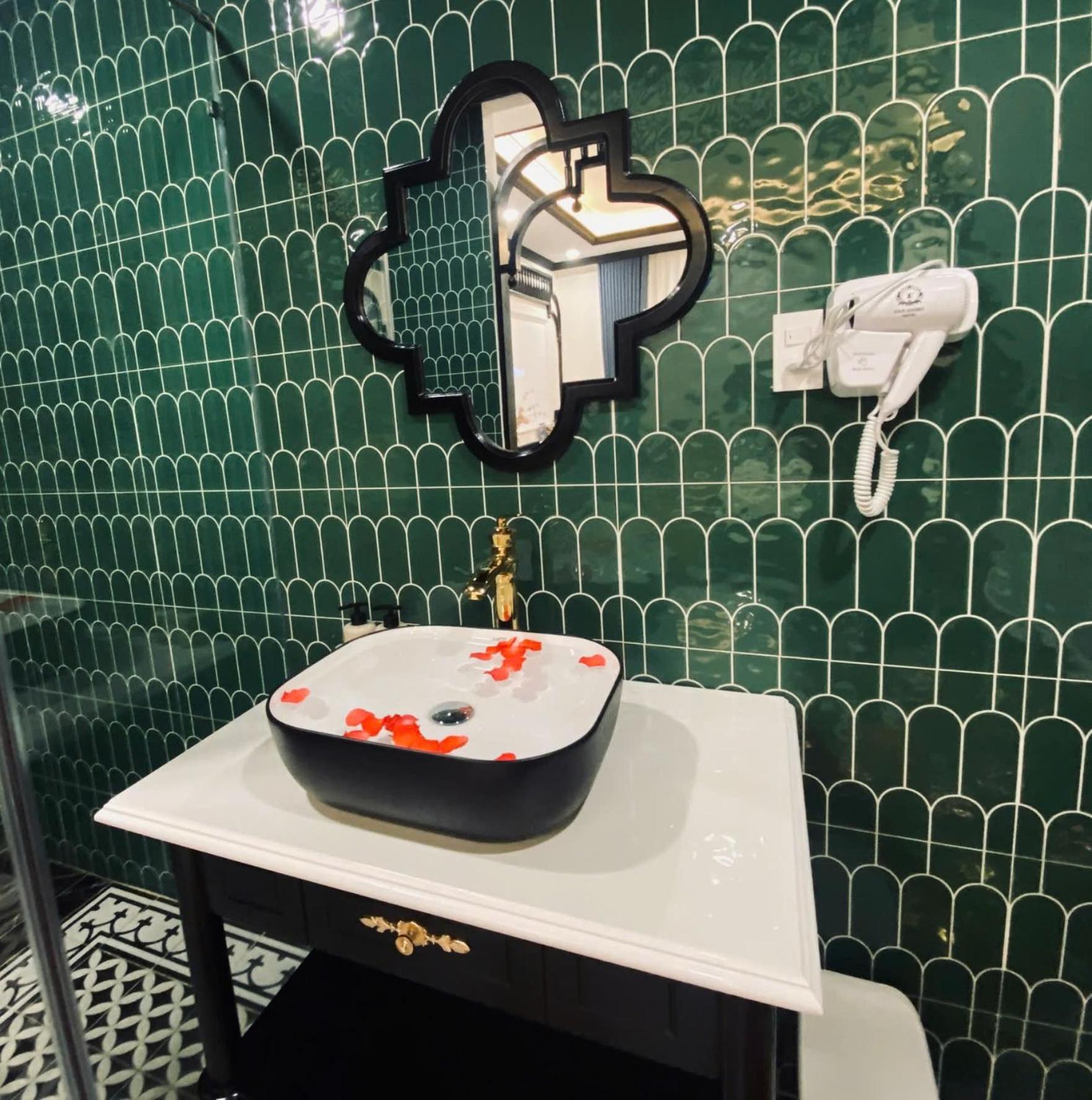 Luxury Vuon Lai * TP. Hồ Chí Minh