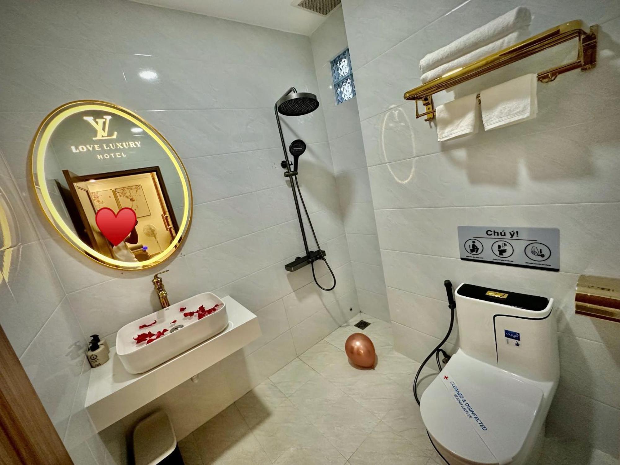 Khách sạn Luxury Vuon Lai TP. Hồ Chí Minh